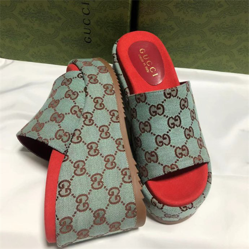 Gucci Slipper