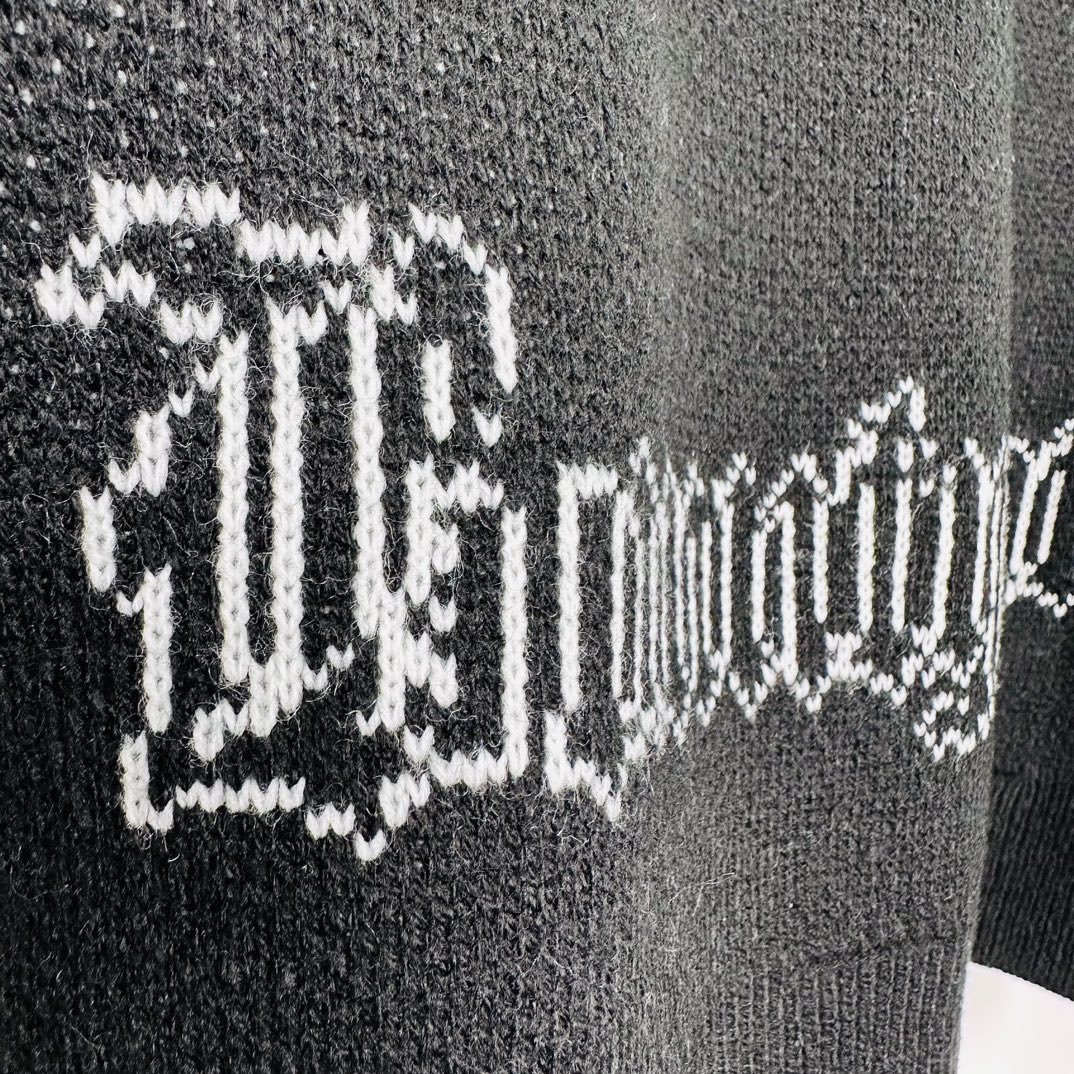 Suprem3 Bounty Hunter Jumper  black  2023