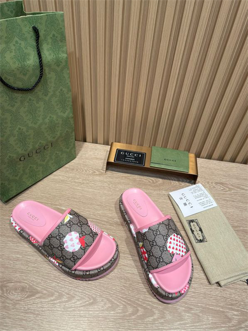 Gucci Slipper