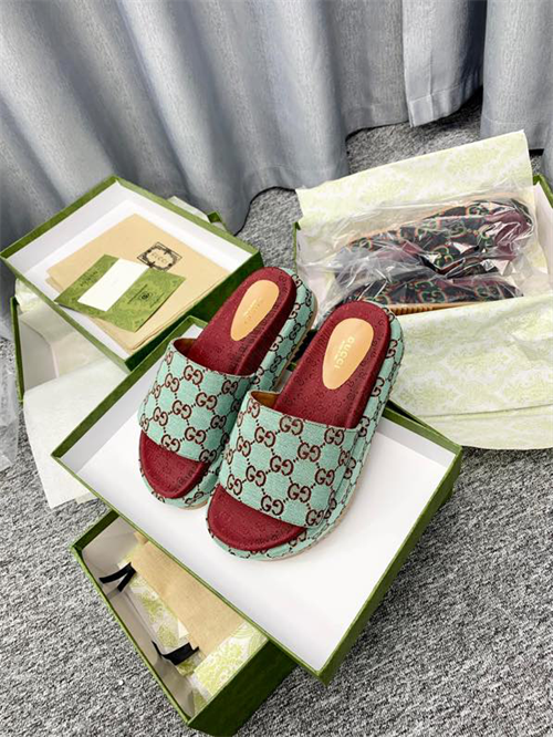 Gucci Slipper