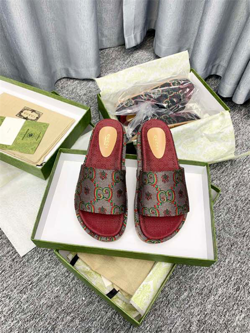 Gucci Slipper