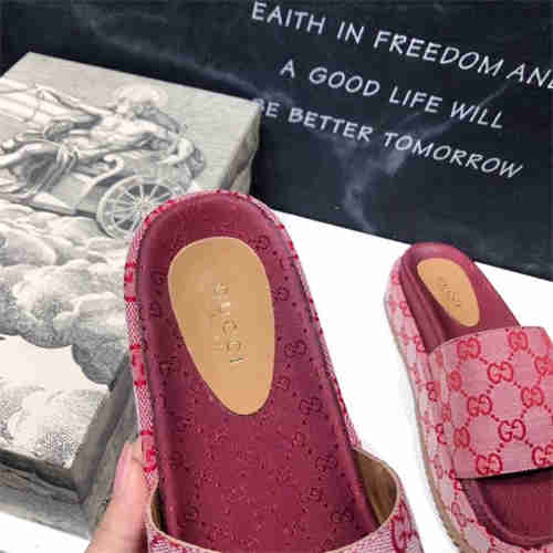 Gucci Slipper