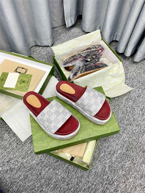Gucci Slipper