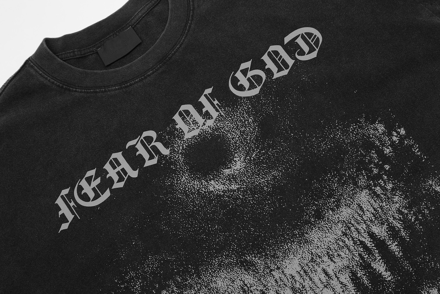Fear Of God / Essentials style vintage washing handstand cross cross printing short sleeves