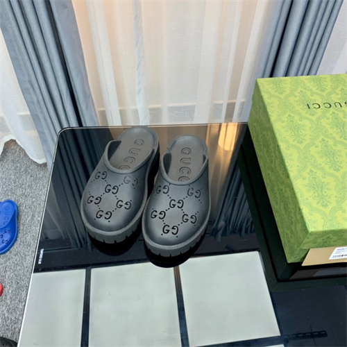 Gucci Slipper