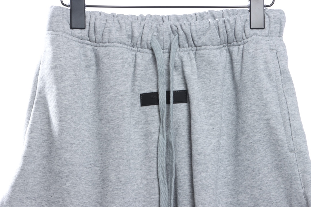 FOG  Eighth Season Flocked Print Letter Shorts