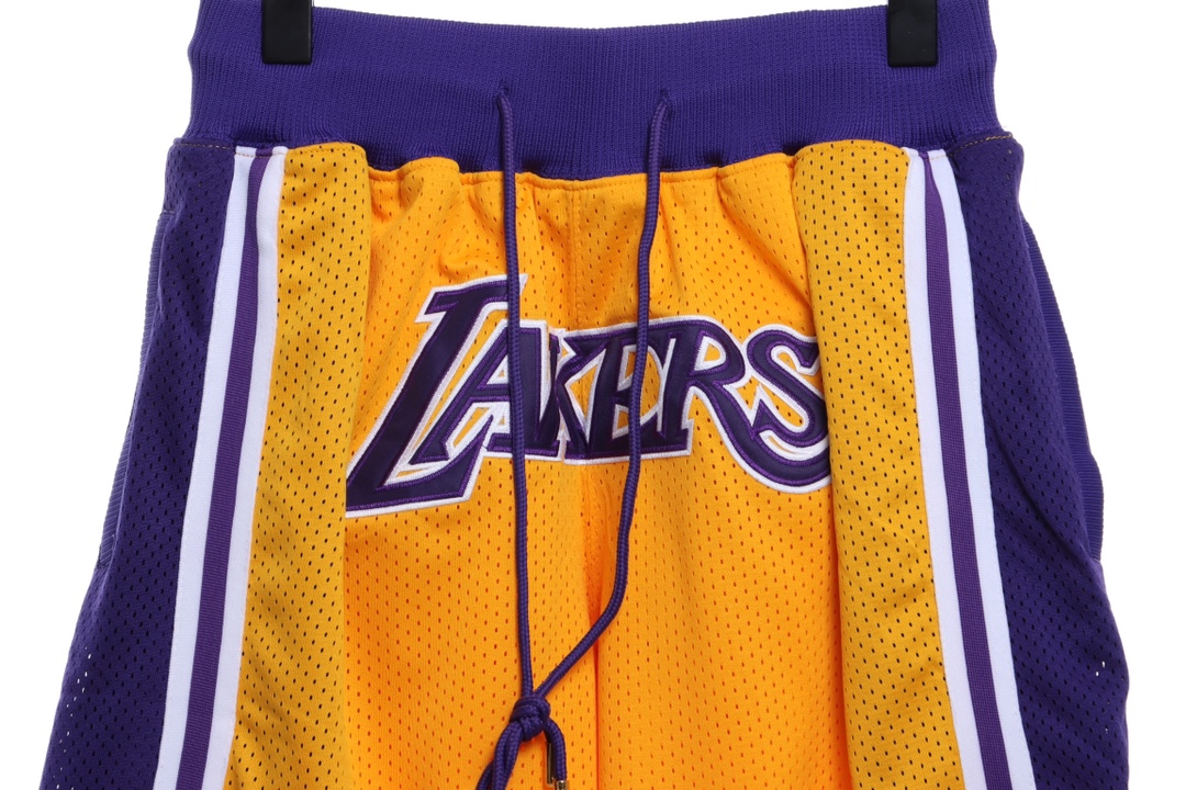 NBA vintage Los Angeles Lakers shorts