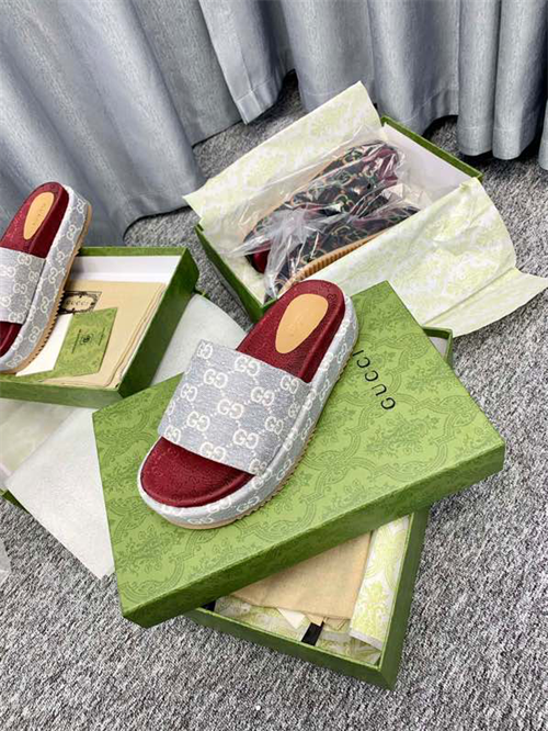 Gucci Slipper