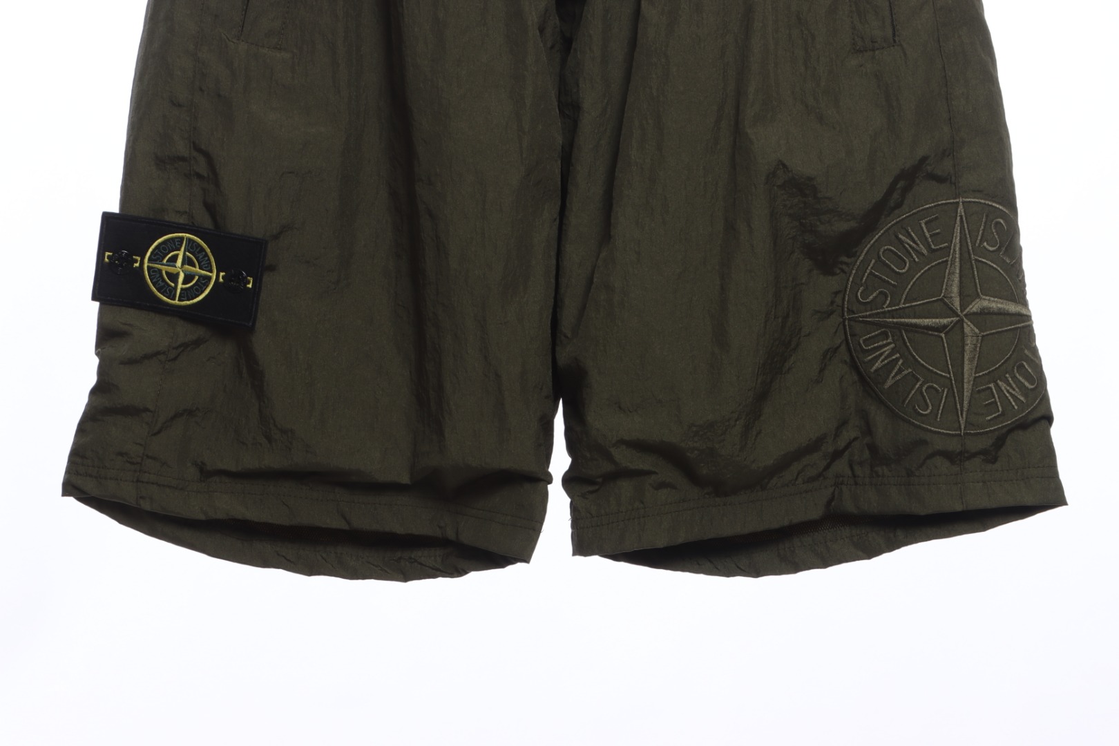 Stone Island Side compass large embroidered shorts gray
