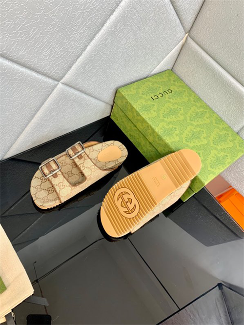 Gucci Slipper