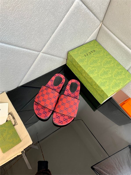 Gucci Slipper