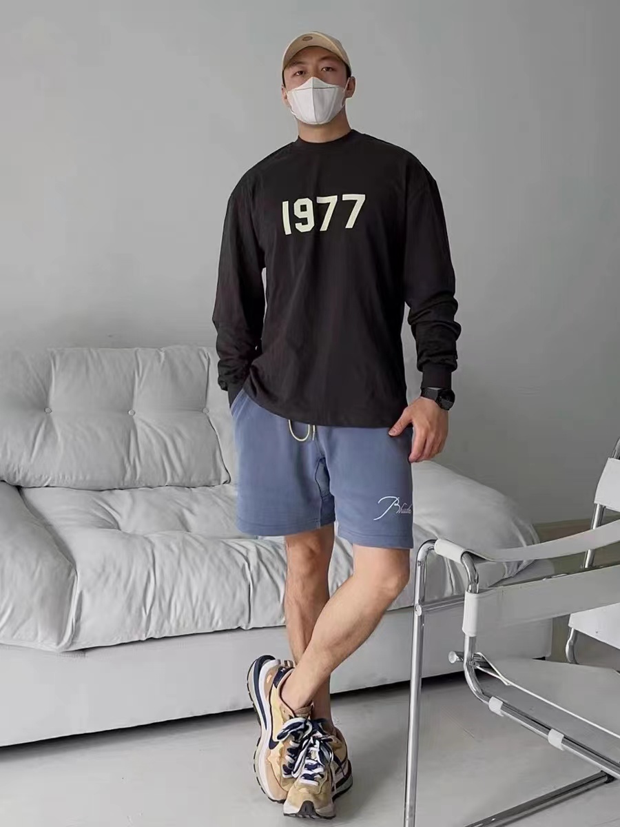 Fear of god  1977 flocking print long-sleeved T