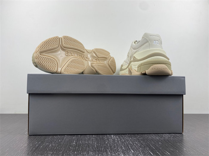 BALENCIAGA 710156 W3CU2 9798