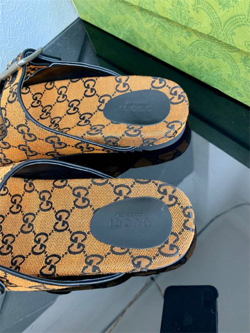 Gucci Slipper
