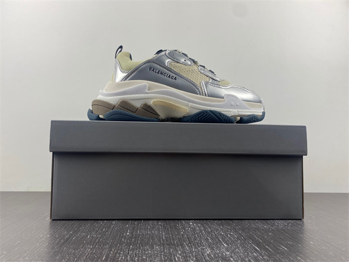 Balenciaga 524039 W2FS2 8106