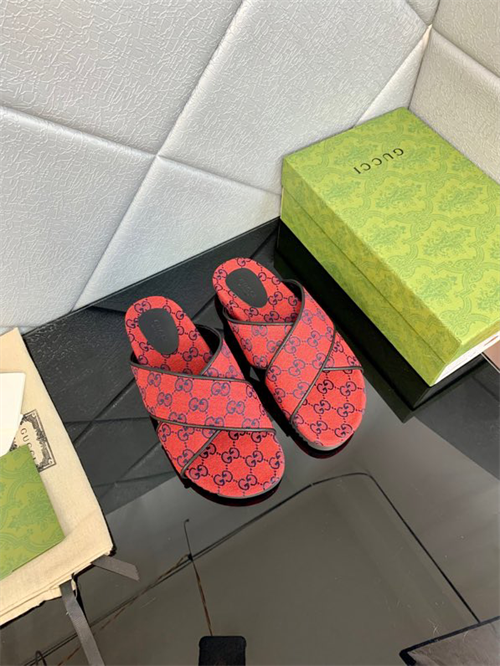 Gucci Slipper