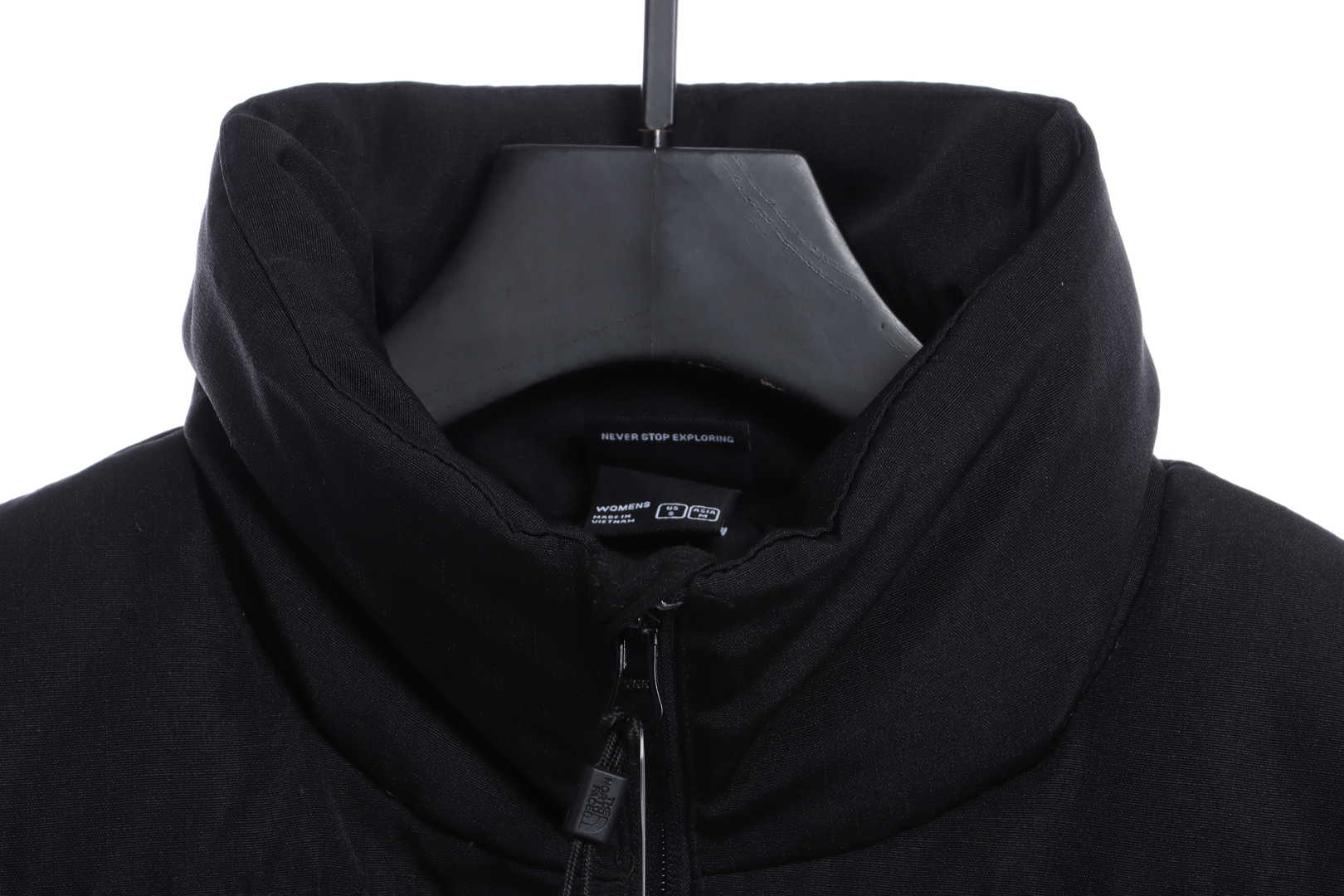 The North Face Splicing Contrast Color Large Pocket Functional Down Jacket