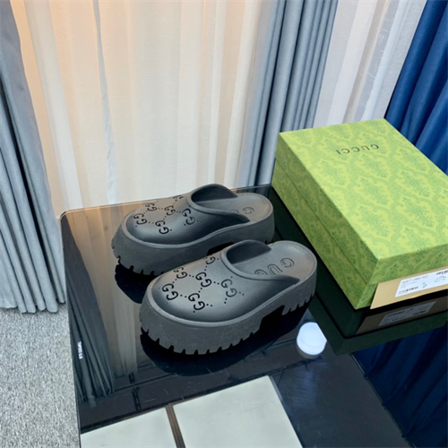 Gucci Slipper
