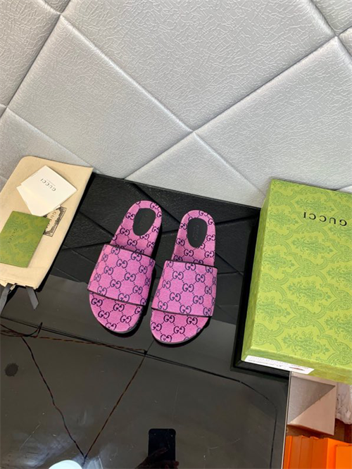 Gucci Slipper
