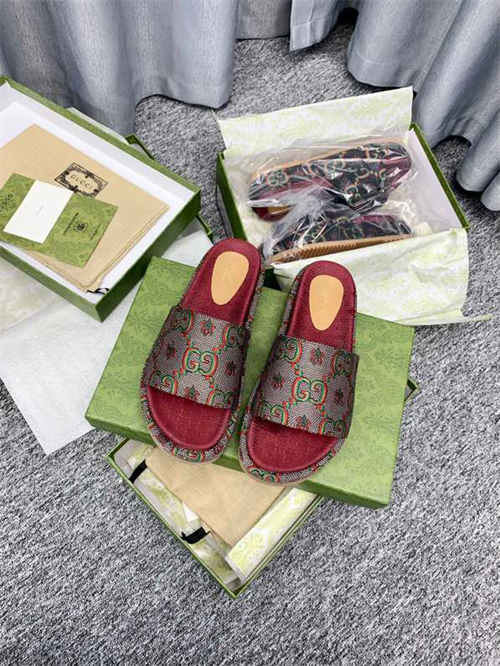 Gucci Slipper