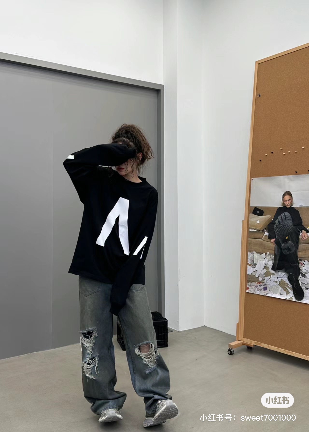 Balancig* X Apple Music Crewneck Hoodie 2024