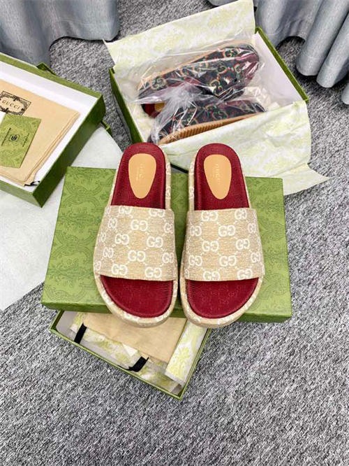 Gucci Slipper