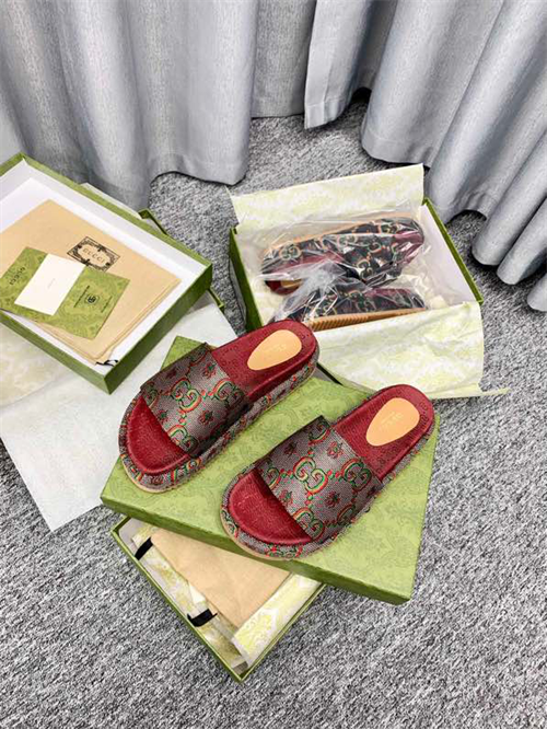 Gucci Slipper