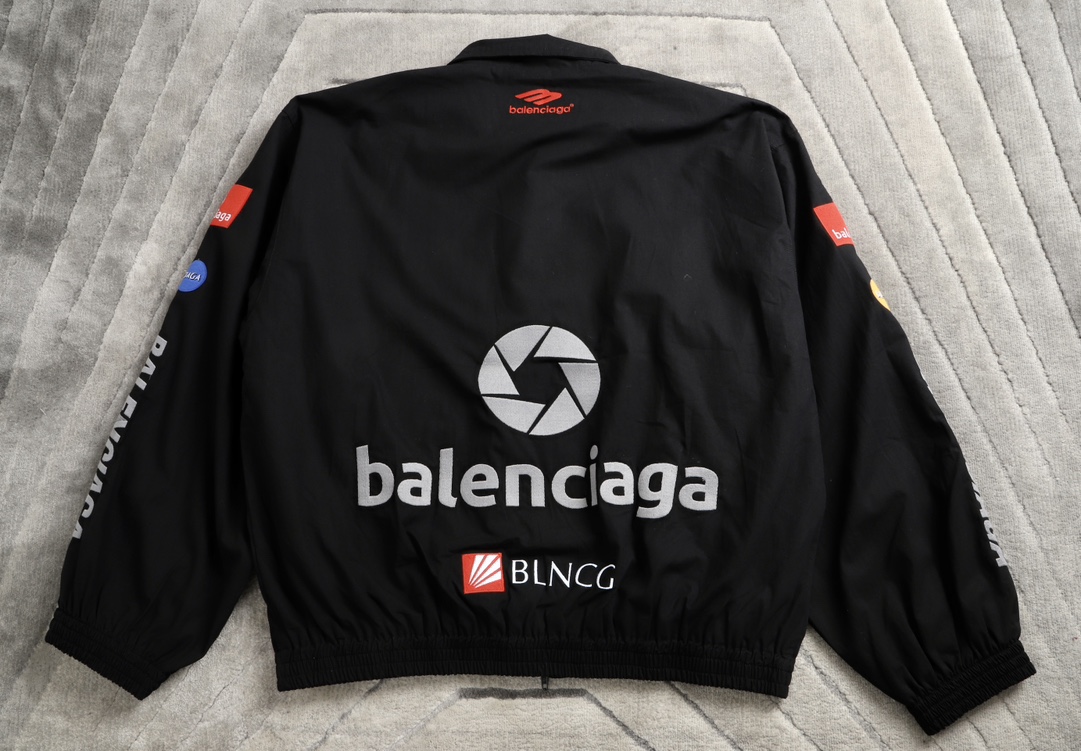 Balancig*  logo-print Zip Jacket
