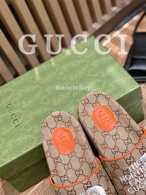Gucci Slipper