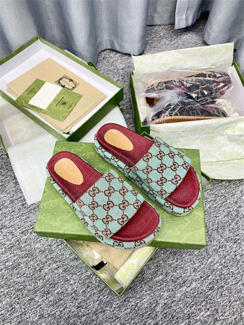 Gucci Slipper