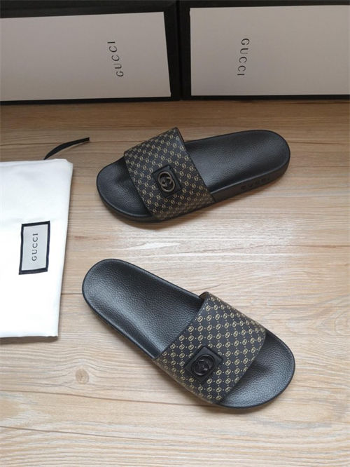 Gucci Slipper