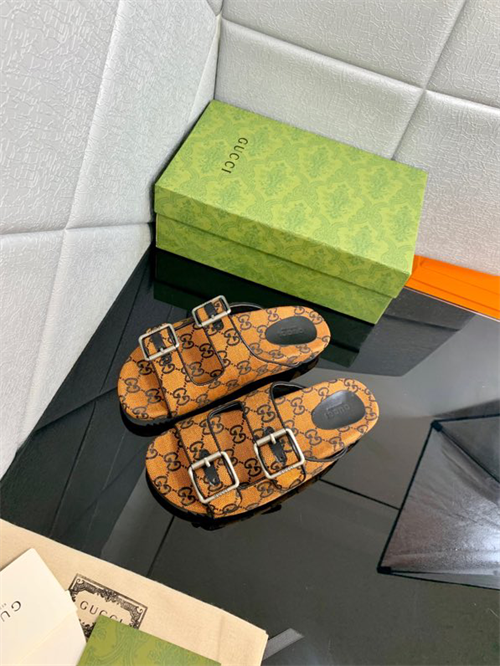 Gucci Slipper
