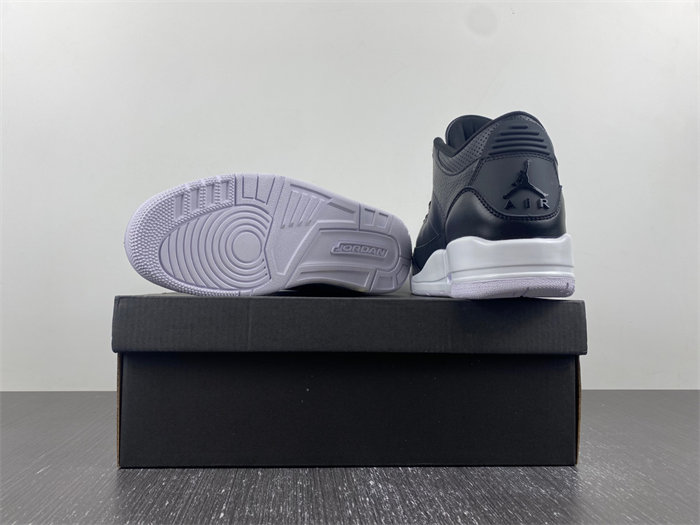 Jordan 3 Retro Cyber Monday 136064-020