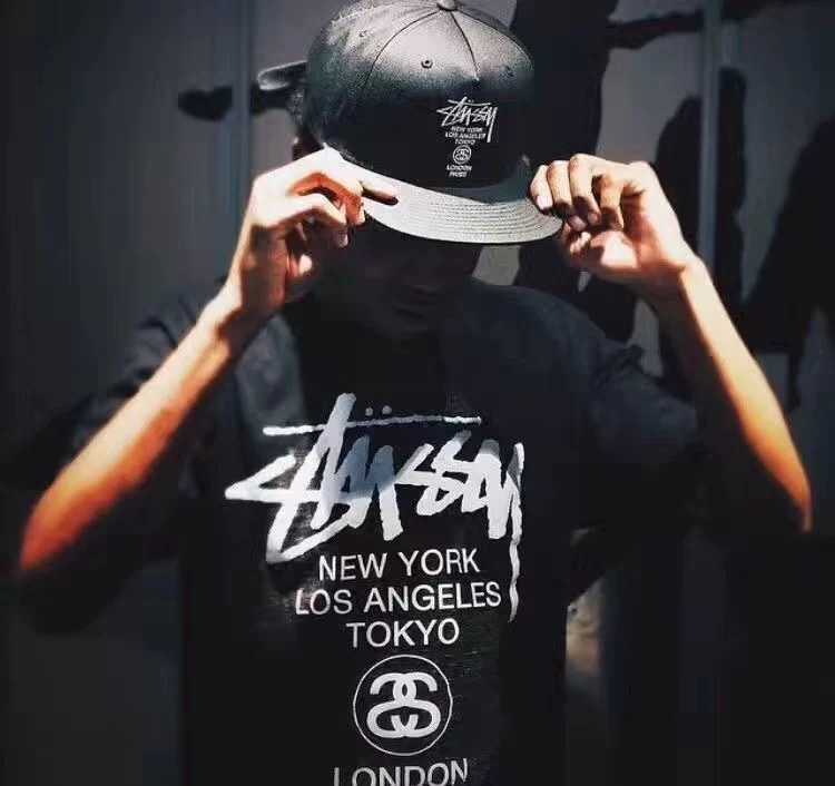 Stussy Classic World Tour Printing short sleeves