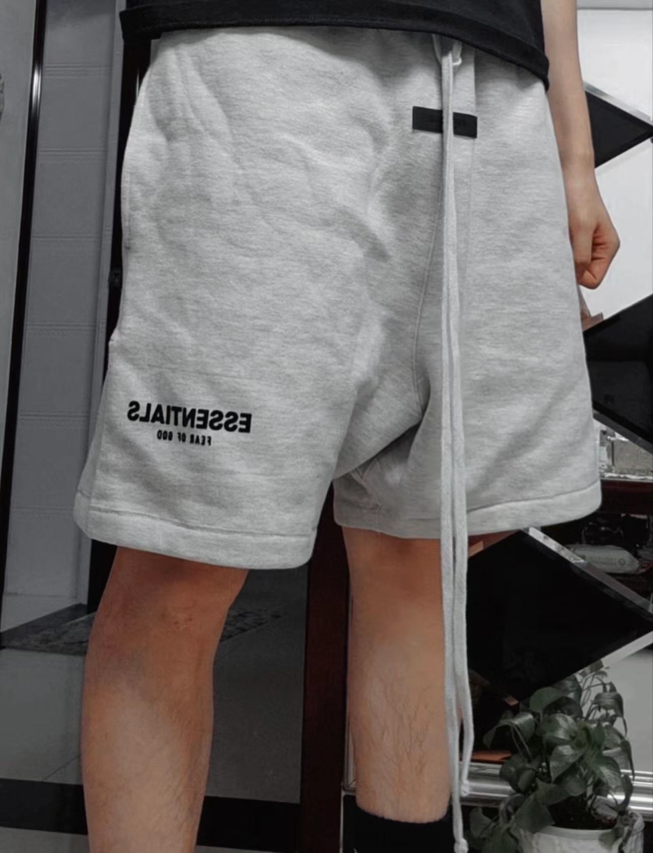 FOG  Eighth Season Flocked Print Letter Shorts