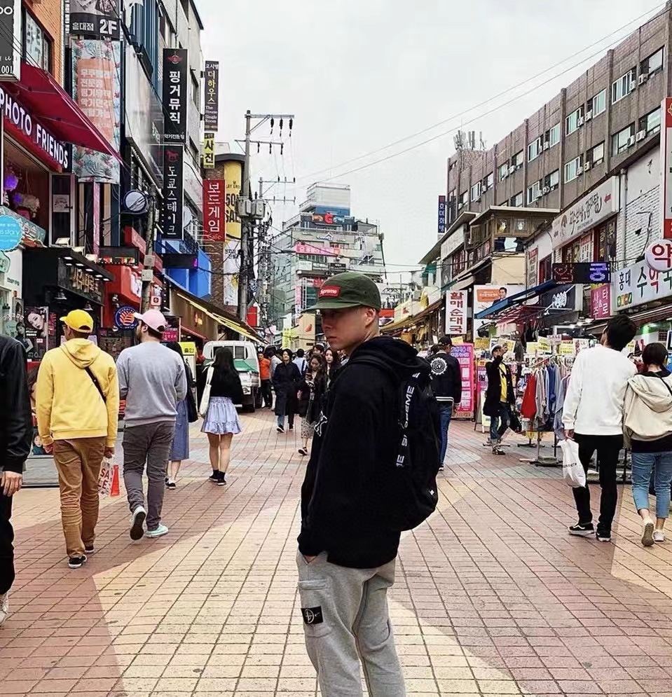 Stone Island One Pocket Basic Badge Sweatpants