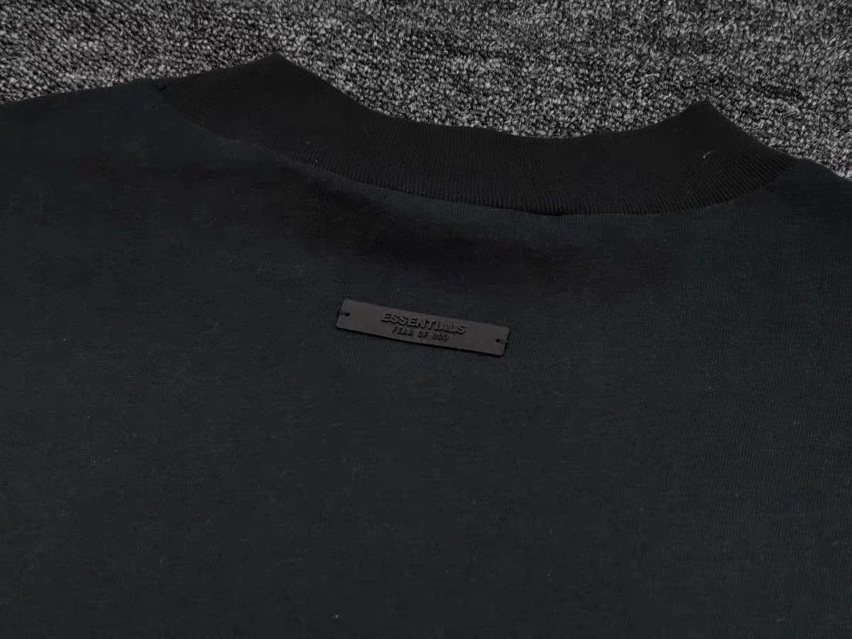 Fear of God Essentials Fall24 BACK TO SCHOOL Womens Tri-Blend Crewneck Tee