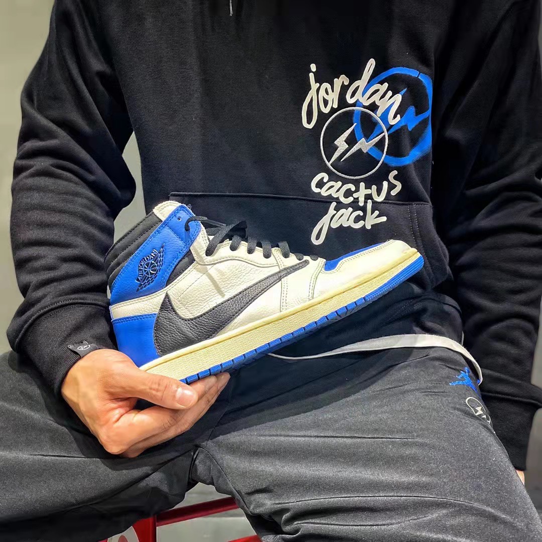 AJ x Travis ScottxFragment Design Triple Joint AJ Portrait Lightning ⚡️Logo Print Hoodie