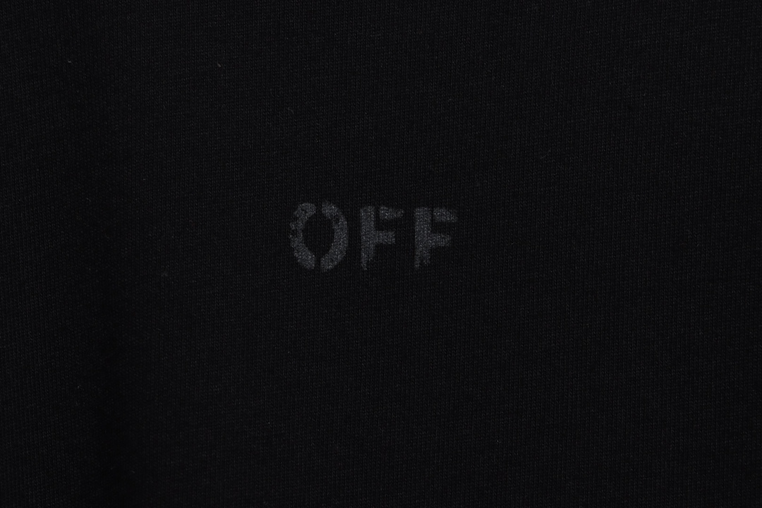 OW overlapping arrowhead pattern printing short sleeves