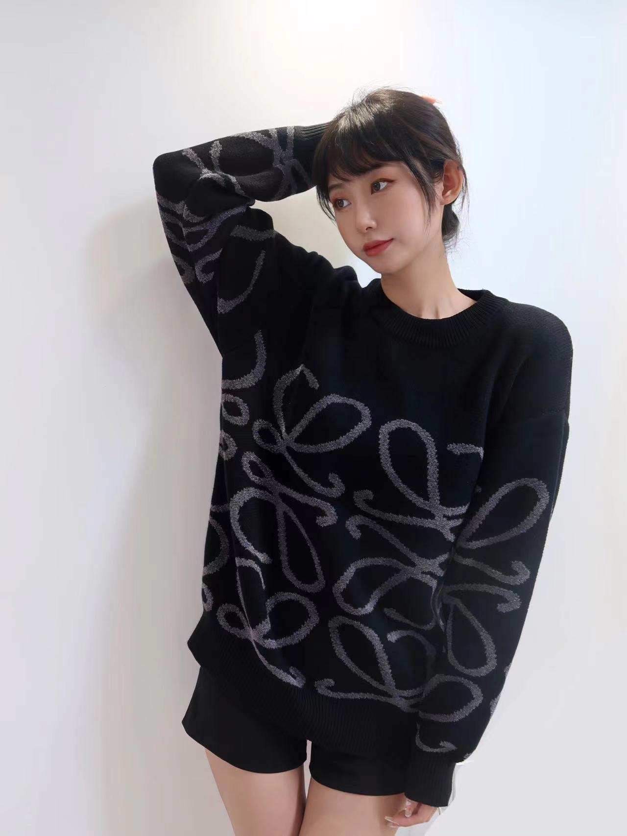 LOEVVE 22SS autumn and winter new round neck jacquard wool sweater