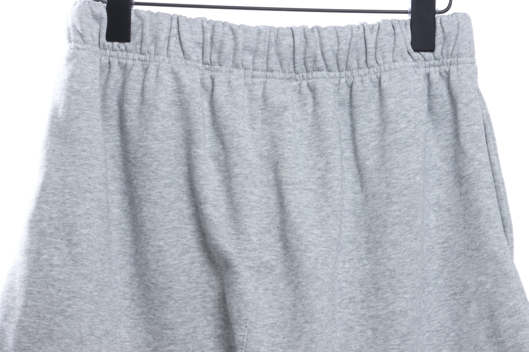 FOG  Eighth Season Flocked Print Letter Shorts