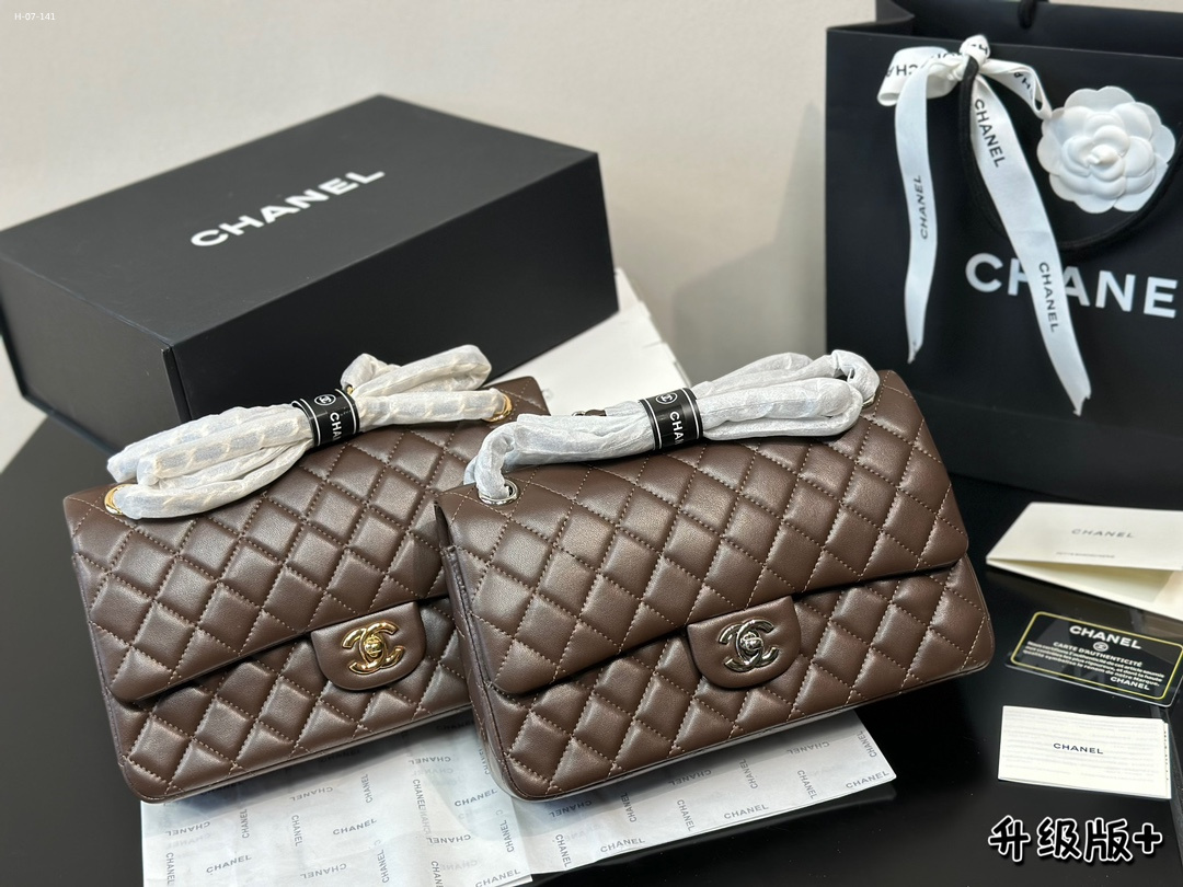 Chanel shoulder bag crossbody bag classic chain bag