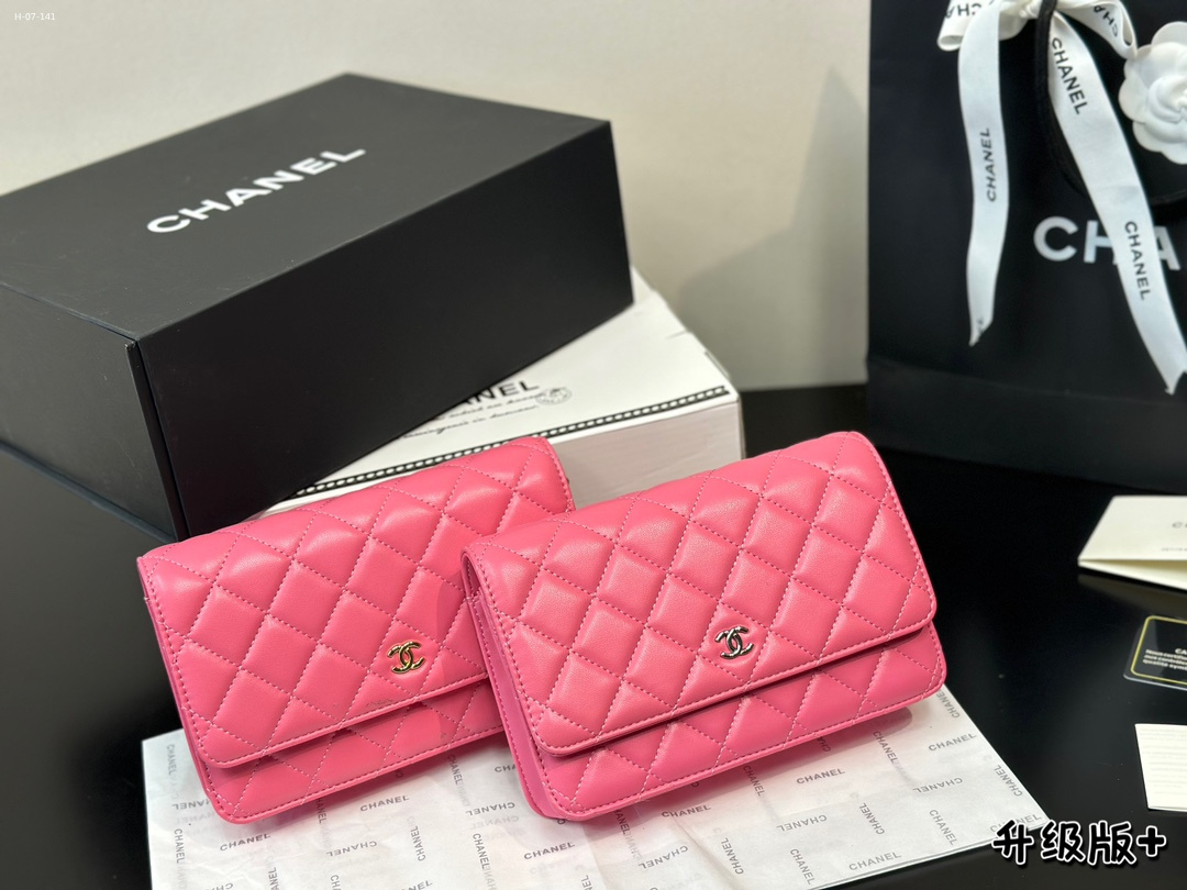 Chanel shoulder bag crossbody bag fashion chain bag