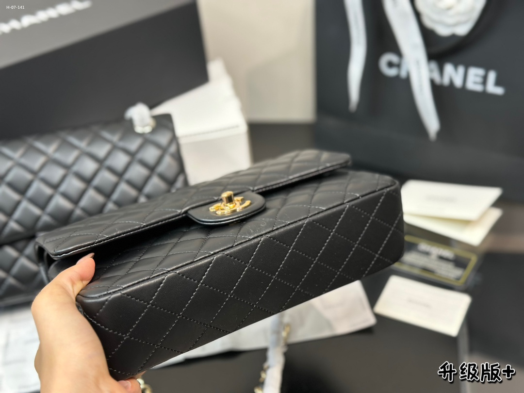 Chanel shoulder bag crossbody bag classic chain bag