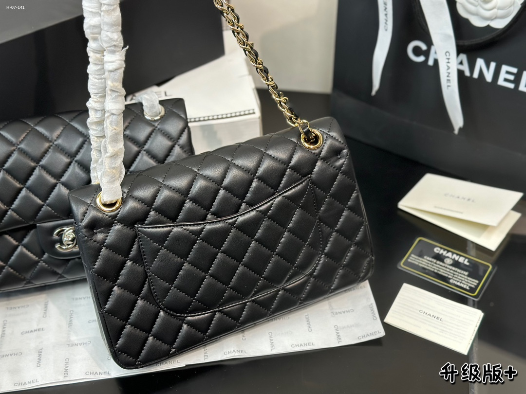 Chanel shoulder bag crossbody bag classic chain bag
