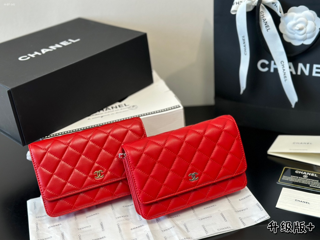 Chanel shoulder bag crossbody bag fashion chain bag