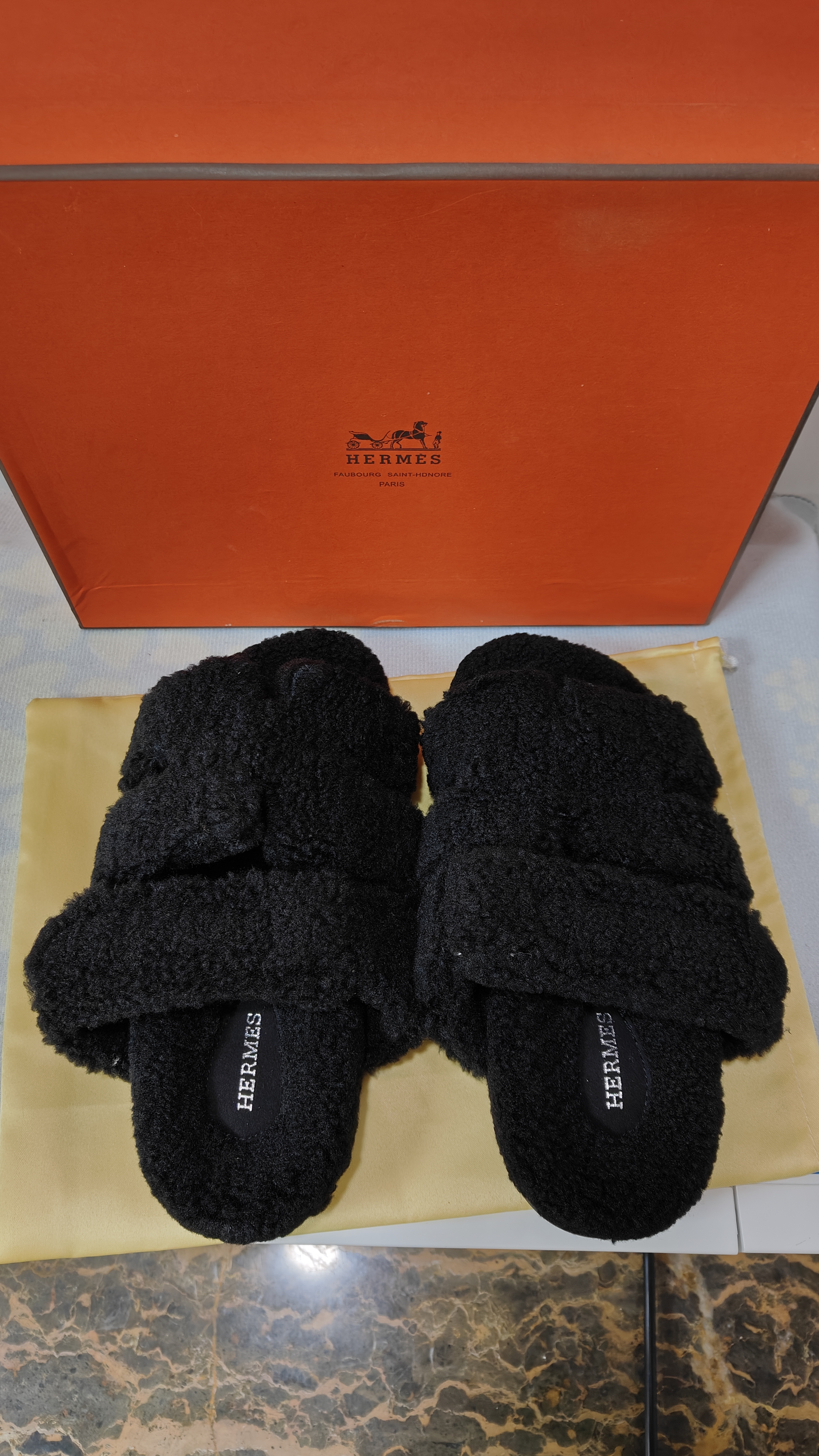Hermès Slippers