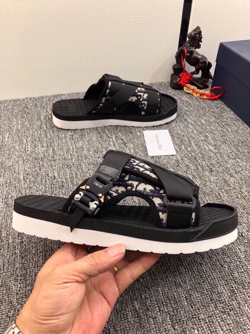 Dior Men's Top Casual Slippers