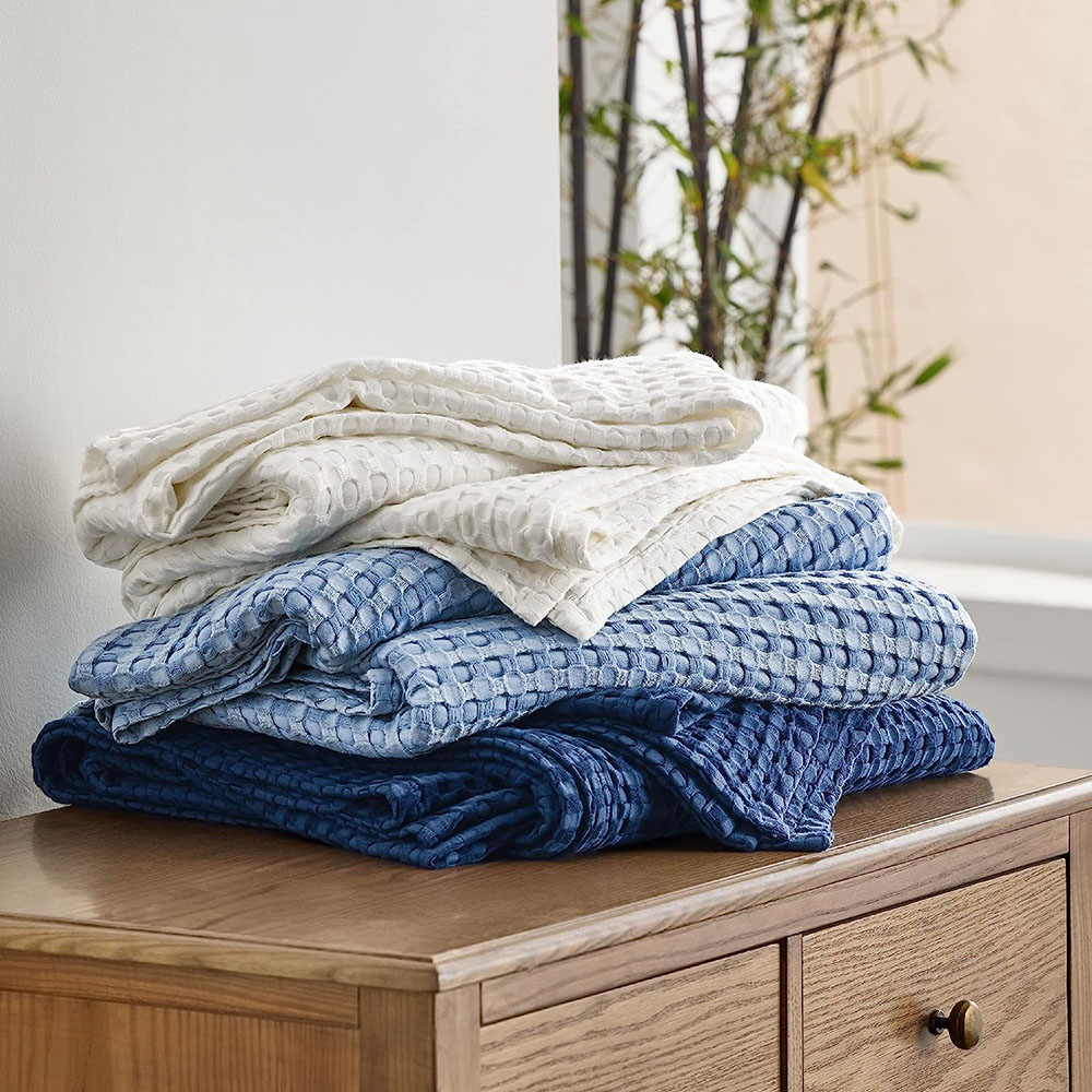 Clisil Cooling Bamboo Waffle Weave Blanket, Luxury Cotton Throws for Bed, Ivory 50x70Inches