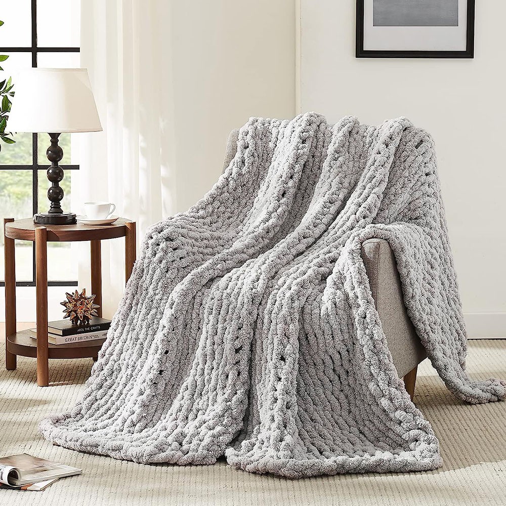 Clisil Handmade Grey Chunky Knit Blanket Throw, Soft Chenille Yarn Throw Blanket 50x60 inch